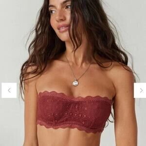 Out From Under NWOT Weekend In Marrakesh Bandeau Bralette Size SP Orange Lace